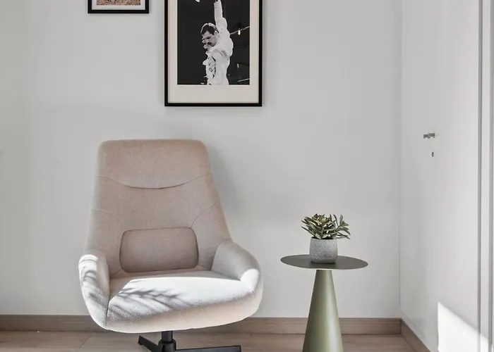 Garden View - Big Terrace شقة *