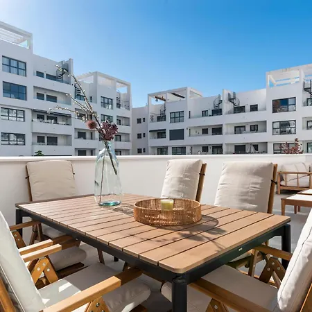 Garden View - Big Terrace Апартаменти Естепона