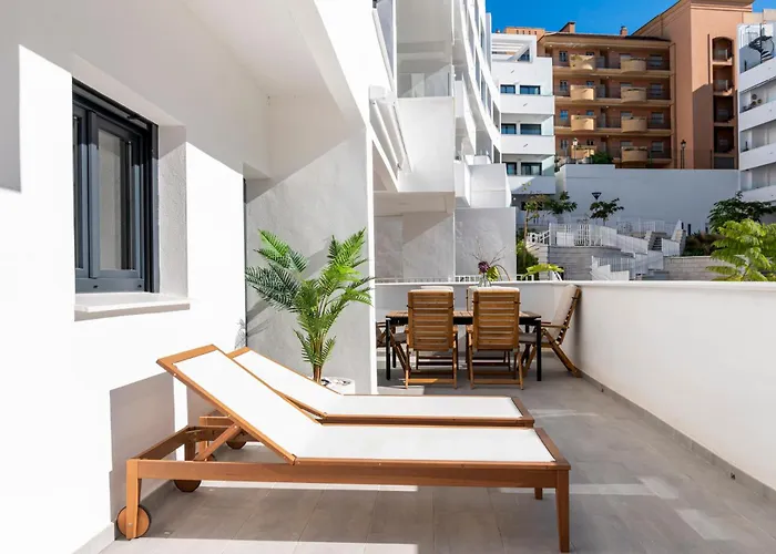 Garden View - Big Terrace Apartment